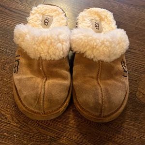 Ugg slippers